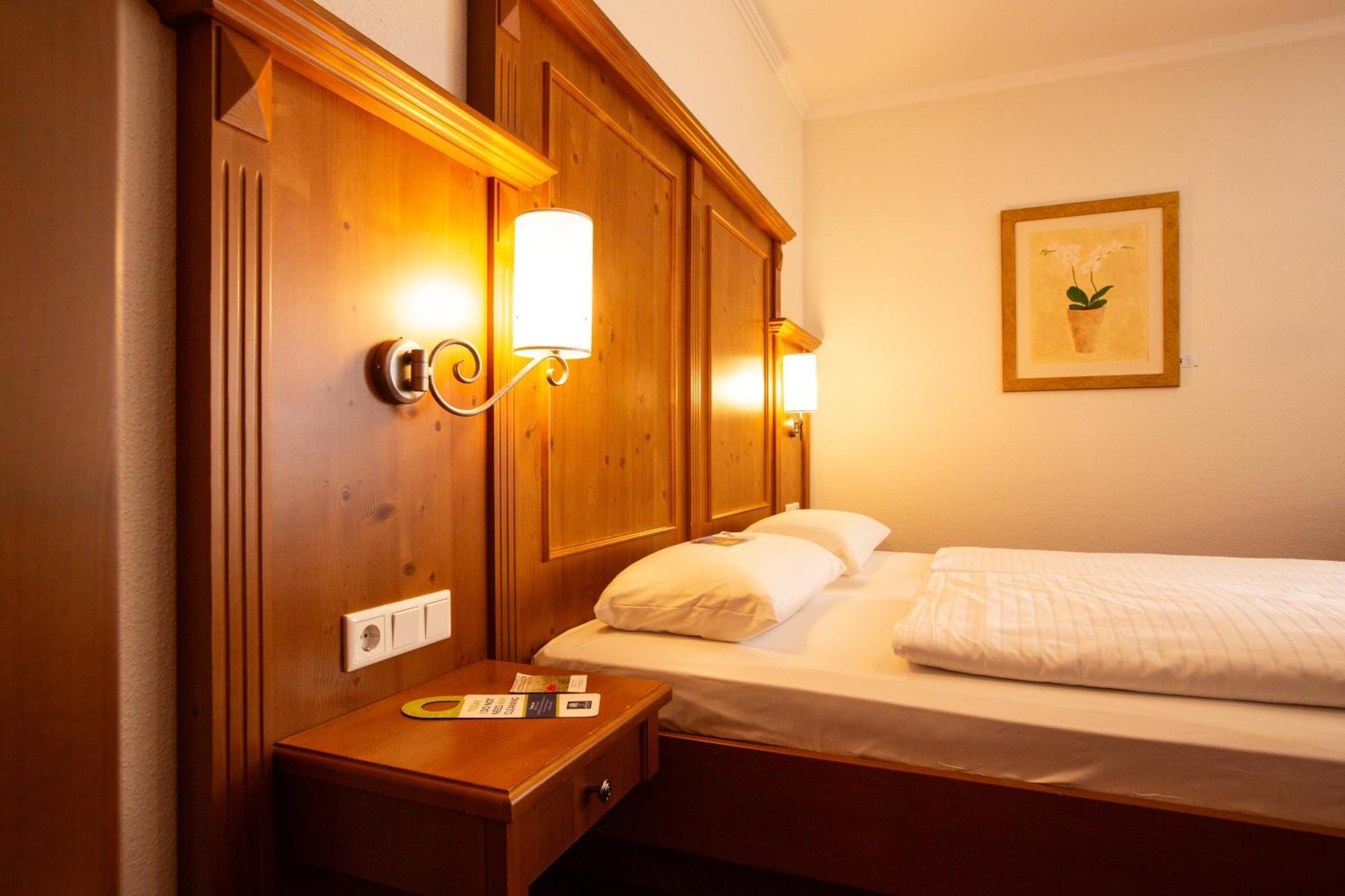 Ringhotel Appelbaum Gütersloh Esterno foto